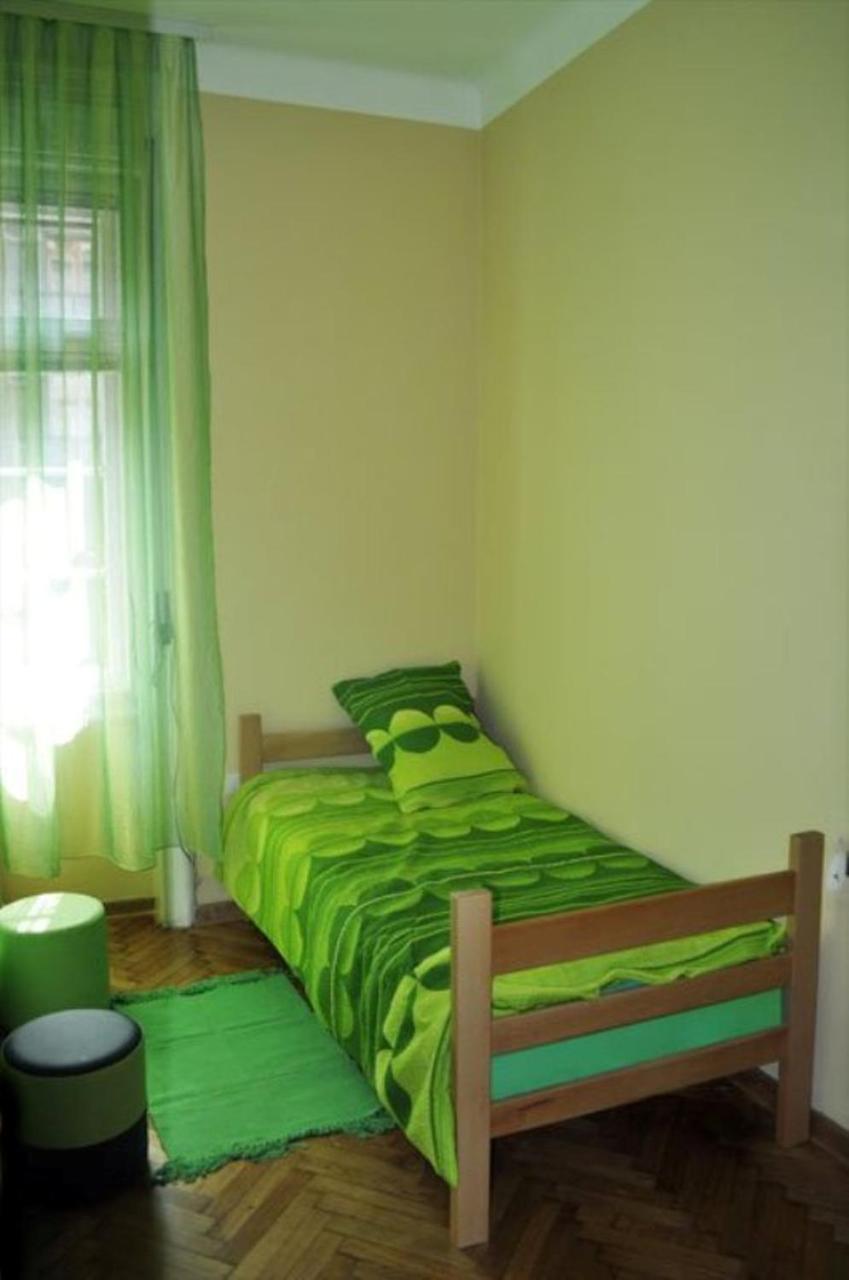 Habitat Hostel